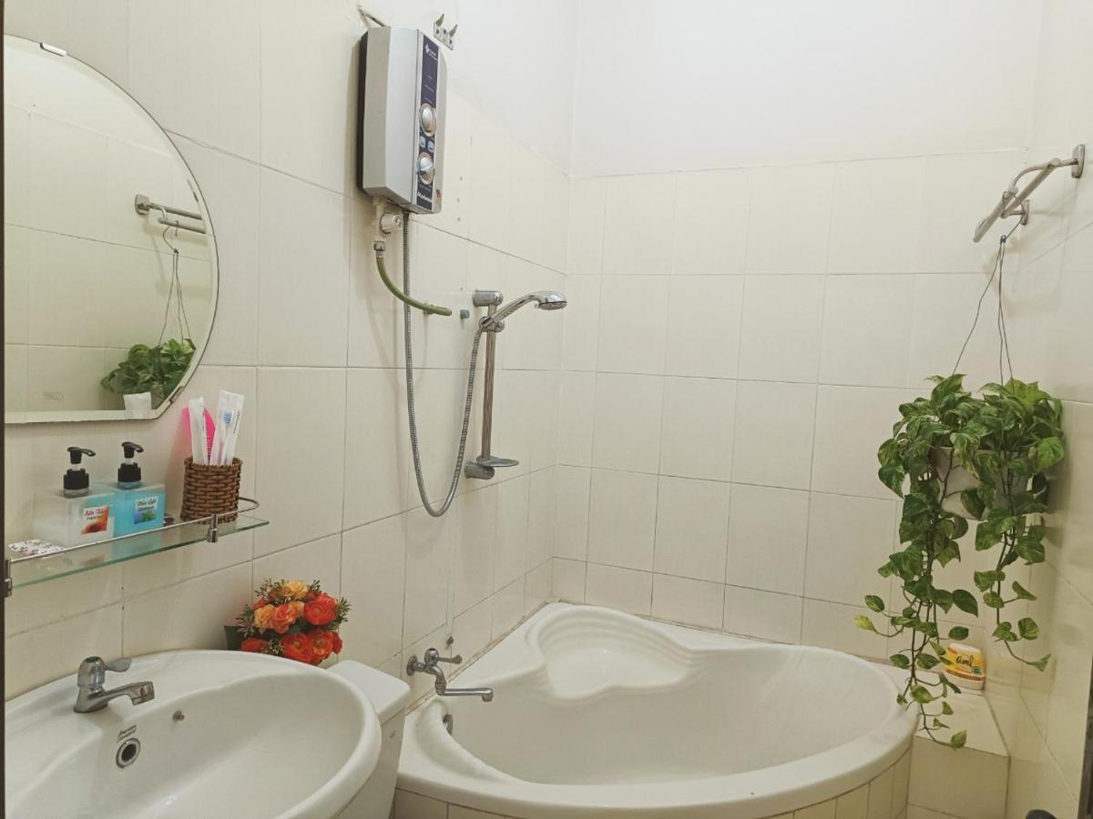 Nama Hotel - Ninh Kieu Center Кан То Екстериор снимка